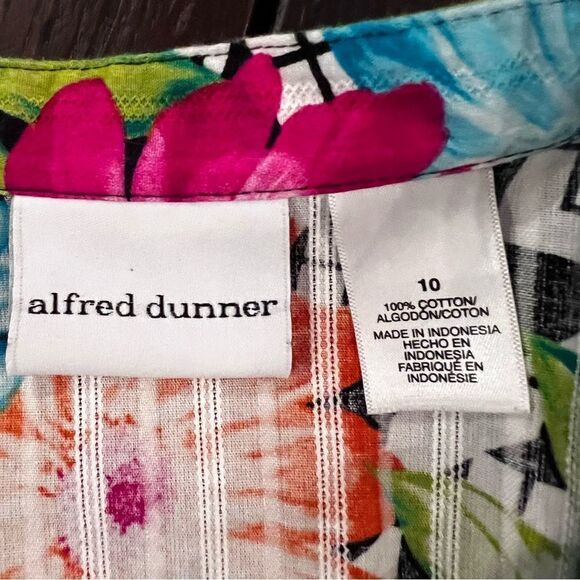 Alfred Dunner Blouse Buttoned Down Multi Color Floral size 10 - Picture 6 of 6